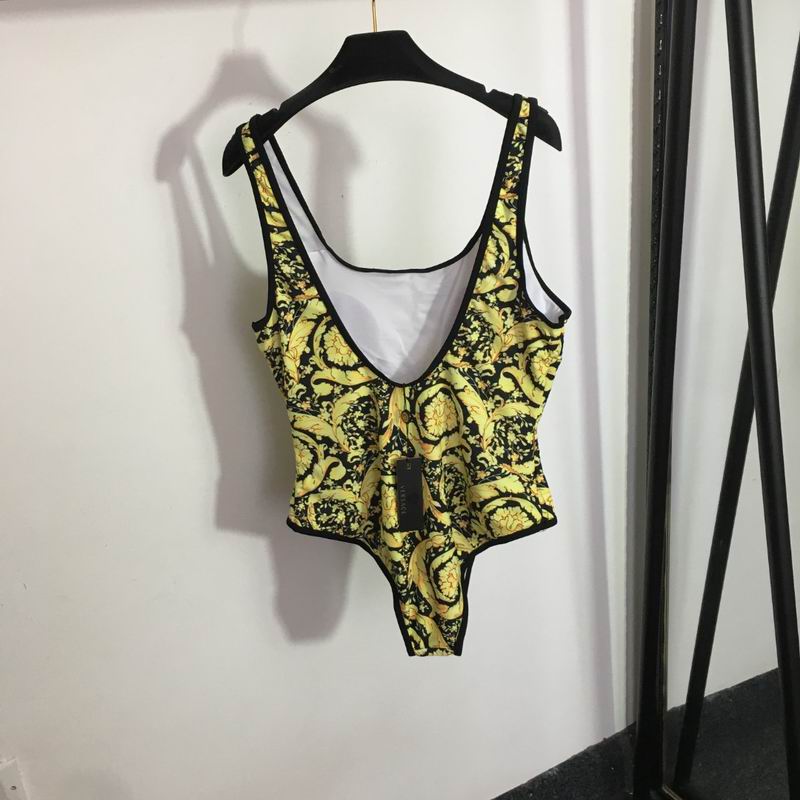 Versace S-XL 158 (3)